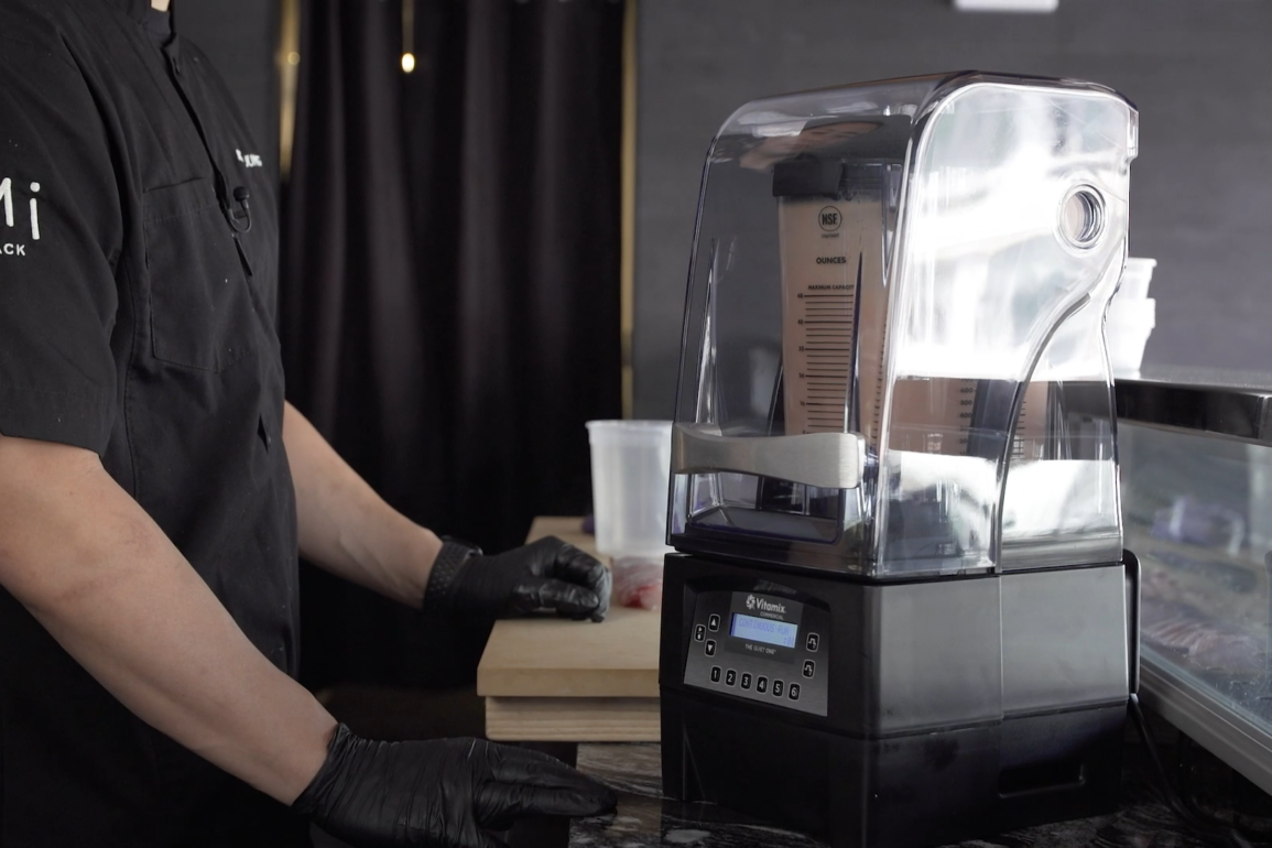 Vitamix's The Quiet One – CHEFS ROLL